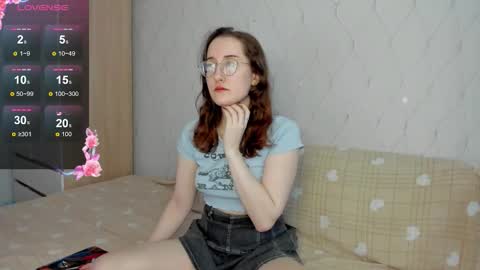 Snapshot of x_purr_agatha_x chatting on February 23, 2026, 3:04 am Agatha online show from February 23, 2026, 3:04 am
