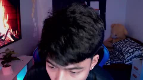 Prince Aldrian  online show from February 17, 2025, 3:58 am