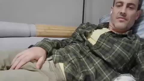 xalegarmax online show from November 14, 2025, 11:57 pm