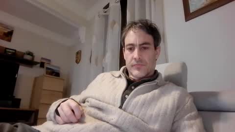 Snapshot of xalegarmax chatting on February 9, 2026, 10:36 pm xalegarmax online show from February 9, 2026, 10:36 pm