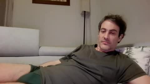 Snapshot of xalegarmax chatting on February 25, 2026, 11:14 pm xalegarmax online show from February 25, 2026, 11:14 pm