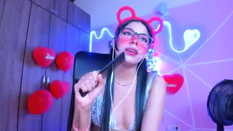XALLYSONX online show from February 17, 2025, 2:26 pm