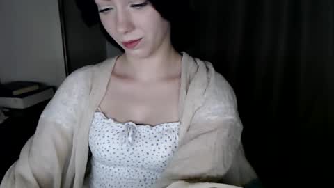 xan_ex online show from October 16, 2025, 6:53 pm