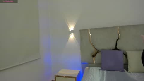 Snapshot of xander_tay chatting on December 16, 2024, 7:54 pm ISSANDER online show from December 16, 2024, 7:54 pm