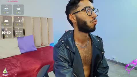 Snapshot of xander_tay chatting on December 19, 2024, 6:12 pm ISSANDER online show from December 19, 2024, 6:12 pm