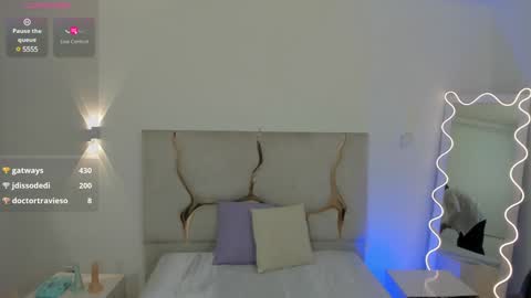 Snapshot of xander_tay chatting on January 30, 2025, 7:37 pm ISSANDER online show from January 30, 2025, 7:37 pm