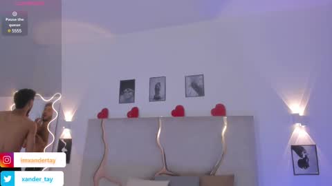 Snapshot of xander_tay chatting on February 24, 2025, 7:52 pm ISSANDER online show from February 24, 2025, 7:52 pm