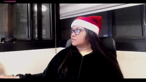 xander_taylor_ online show from December 16, 2025, 4:50 am