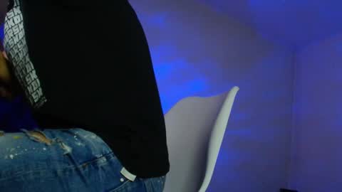 XanderCageX online show from November 22, 2025, 8:13 am