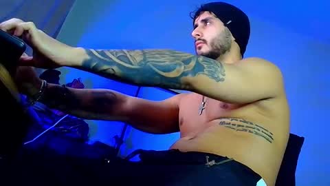 Snapshot of xandercagex chatting on January 6, 2026, 11:51 pm XanderCageX online show from January 6, 2026, 11:51 pm