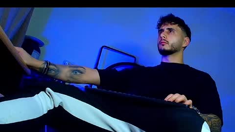 Snapshot of xandercagex chatting on February 11, 2026, 2:49 am XanderCageX online show from February 11, 2026, 2:49 am