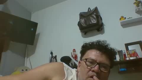 Xander online show from November 18, 2025, 1:44 am