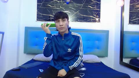 Snapshot of xandergrey8 chatting on February 1, 2026, 7:34 pm xandergrey8 online show from February 1, 2026, 7:34 pm