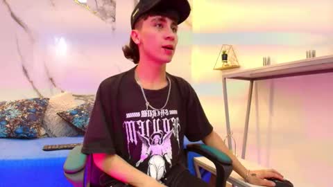 Snapshot of xandergrey8 chatting on February 23, 2026, 7:33 pm xandergrey8 online show from February 23, 2026, 7:33 pm