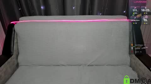 Lola online show from January 17, 2025, 7:27 pm