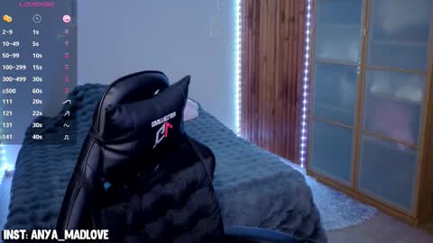 Snapshot of xanmndix chatting on September 9, 2025, 7:24 pm Sasha online show from September 9, 2025, 7:24 pm