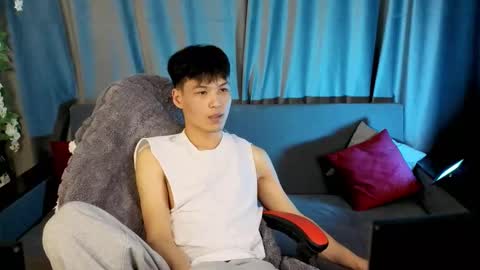 Snapshot of xannell chatting on February 4, 2026, 1:50 pm Elvin online show from February 4, 2026, 1:50 pm