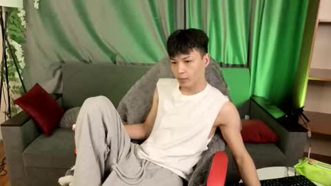 Snapshot of xannell chatting on February 15, 2026, 1:52 pm Elvin online show from February 15, 2026, 1:52 pm