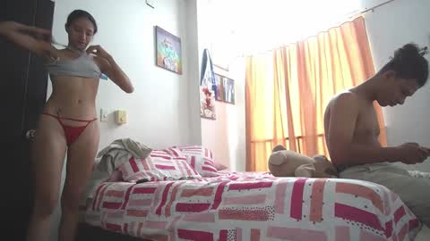 xayah_y_rakan online show from January 3, 2025, 6:35 pm