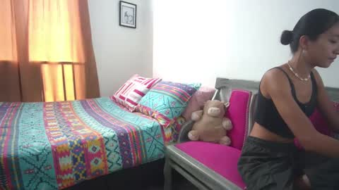 xayah_y_rakan online show from March 3, 2025, 5:18 pm