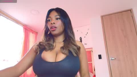 Snapshot of xayunrin chatting on February 8, 2026, 7:39 pm xayu online show from February 8, 2026, 7:39 pm