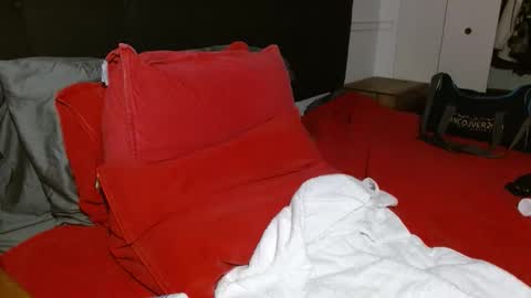 Snapshot of xbigshooter85 chatting on December 18, 2025, 5:57 am xbigshooter85 online show from December 18, 2025, 5:57 am