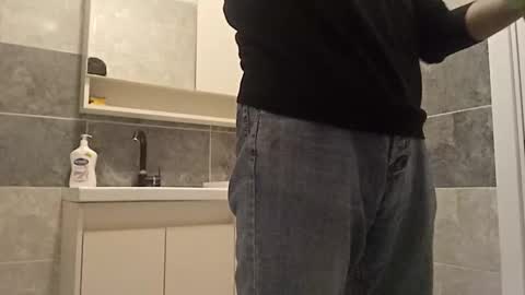 Snapshot of xcandy779 chatting on December 19, 2024, 9:40 am Xcandy779 online show from December 19, 2024, 9:40 am