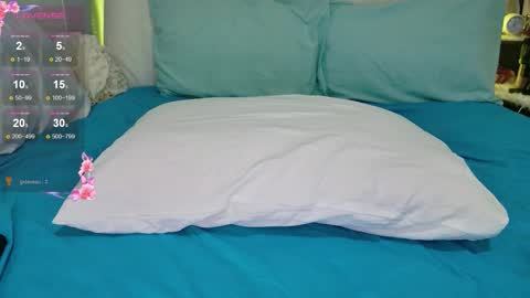 Snapshot of xcinqkuhx chatting on February 9, 2026, 5:33 am natt online show from February 9, 2026, 5:33 am