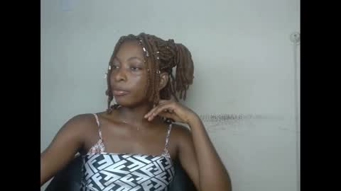 Snapshot of xcreamypussy chatting on December 24, 2024, 11:00 pm xcreamypussy online show from December 24, 2024, 11:00 pm