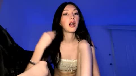 Snapshot of xenadreamx chatting on March 7, 2026, 4:53 am xenadreamx online show from March 7, 2026, 4:53 am
