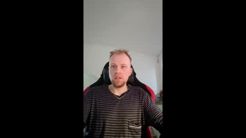 Xeharnot online show from May 18, 2026, 4:18 am