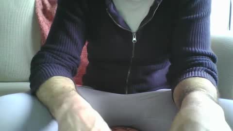 Snapshot of xeson47 chatting on February 17, 2025, 8:41 am xeson47 online show from February 17, 2025, 8:41 am