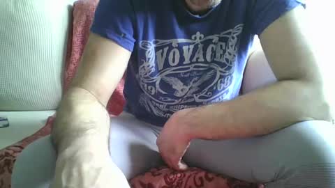 Snapshot of xeson47 chatting on March 5, 2025, 11:17 am xeson47 online show from March 5, 2025, 11:17 am