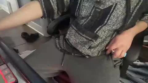 Snapshot of xevial chatting on February 20, 2026, 4:20 am xevial online show from February 20, 2026, 4:20 am