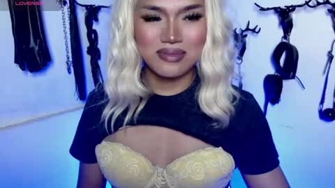 xfreyalibitina69x online show from May 8, 2026, 12:10 pm