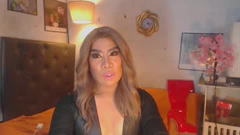 Snapshot of xhardcock2playx chatting on February 22, 2025, 11:57 am GODDESS KRISTEL online show from February 22, 2025, 11:57 am
