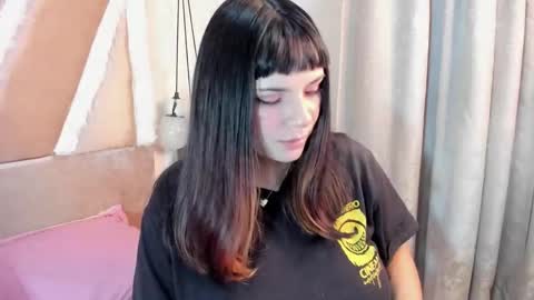 Snapshot of xhinata_hyugaxx chatting on October 15, 2025, 11:38 pm hinata online show from October 15, 2025, 11:38 pm