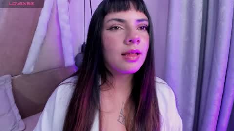 Snapshot of xhinata_hyugaxx chatting on February 6, 2026, 12:48 am hinata online show from February 6, 2026, 12:48 am