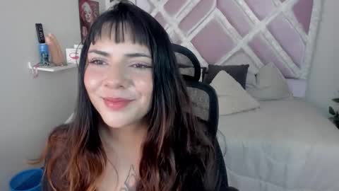 Snapshot of xhinata_hyugaxx chatting on February 15, 2026, 8:05 pm hinata online show from February 15, 2026, 8:05 pm