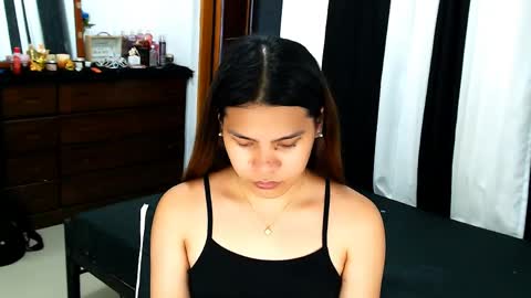 Xia Addison online show from May 28, 2026, 11:07 am
