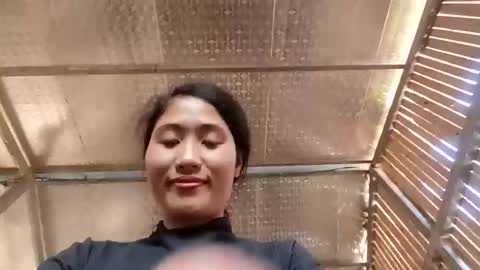 xiagoal_cute online show from May 5, 2026, 8:33 am
