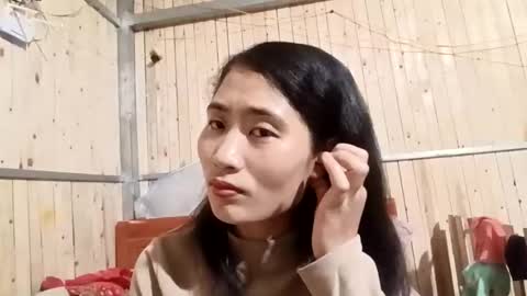 xiagoal_cute online show from May 24, 2026, 12:10 pm