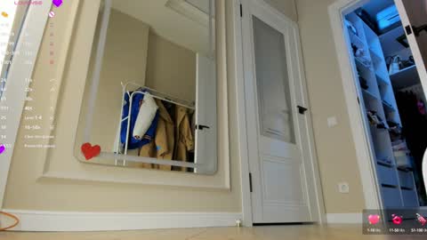 Snapshot of xiao_mei_ chatting on February 8, 2025, 8:42 am Sweetie online show from February 8, 2025, 8:42 am