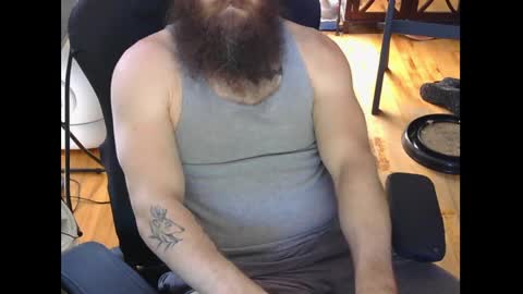 xiisil online show from May 19, 2026, 3:51 pm