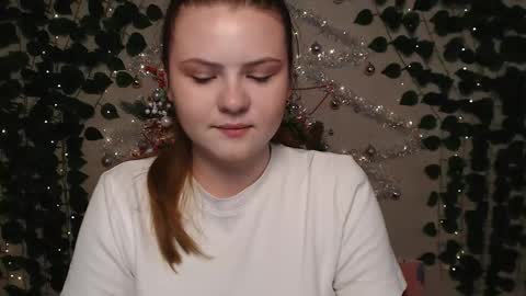 Snapshot of xilana chatting on December 19, 2024, 4:23 am Lina online show from December 19, 2024, 4:23 am