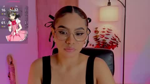 Snapshot of ximena_sotto1 chatting on October 13, 2025, 7:25 pm camila online show from October 13, 2025, 7:25 pm