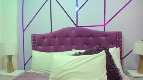 Xime  online show from February 7, 2025, 9:05 am