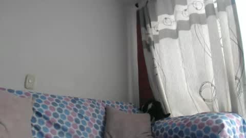 Snapshot of ximenaa_suarez chatting on October 2, 2025, 2:13 pm ximena suarez online show from October 2, 2025, 2:13 pm