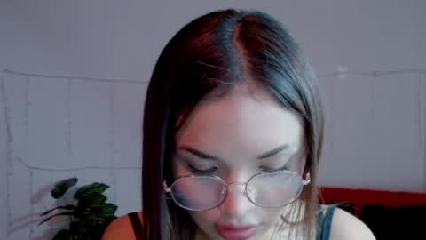 ximenna_bu online show from June 11, 2026, 7:23 pm