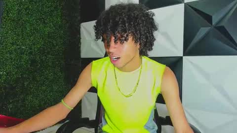 xion_ez online show from October 5, 2025, 8:07 pm